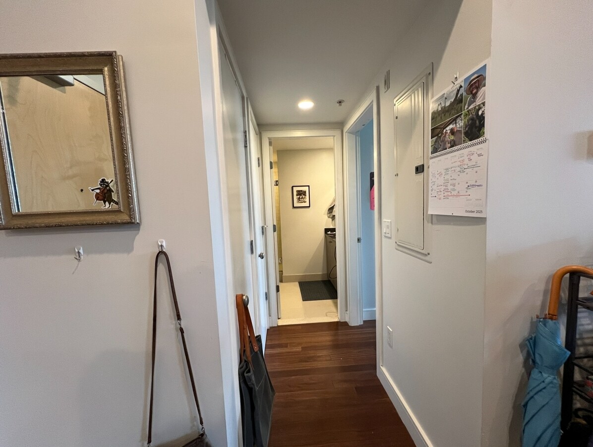 Building Photo - 460 Harrison Ave