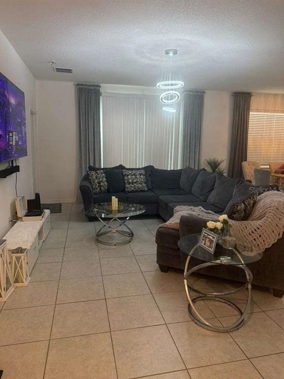 Building Photo - 570 Feltrim Manor Rd