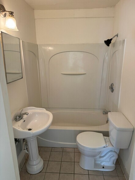 Building Photo - 50 Orchard