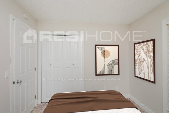 Building Photo - 227 Falcon Ridge Dr