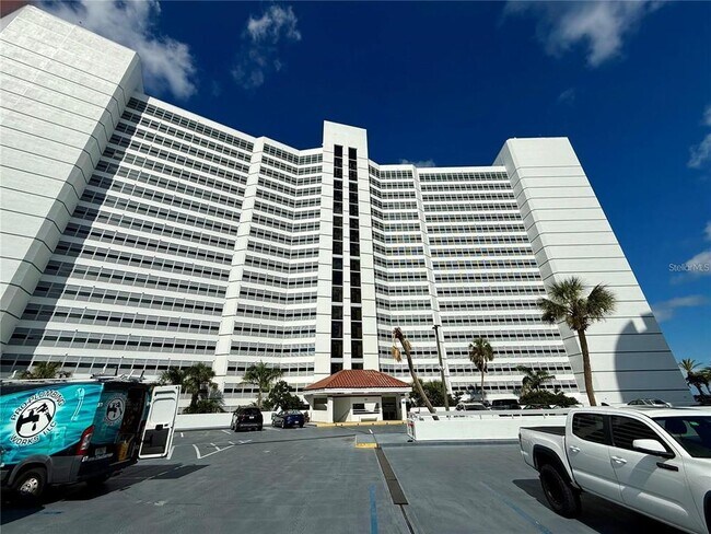 Building Photo - 988 Blvd of the Arts