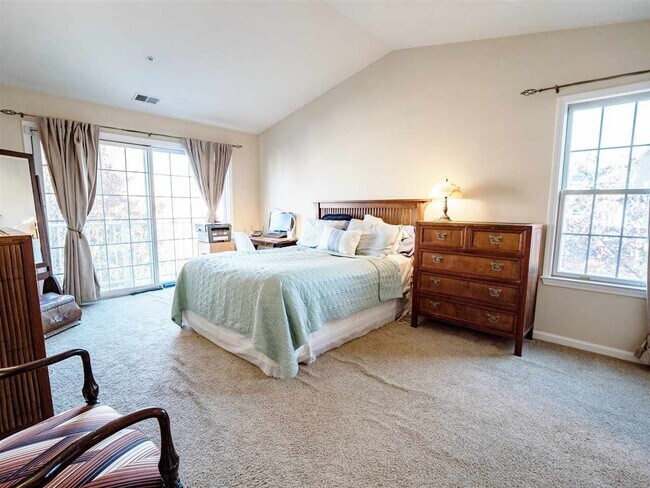 Building Photo - 96 Abbie Ct