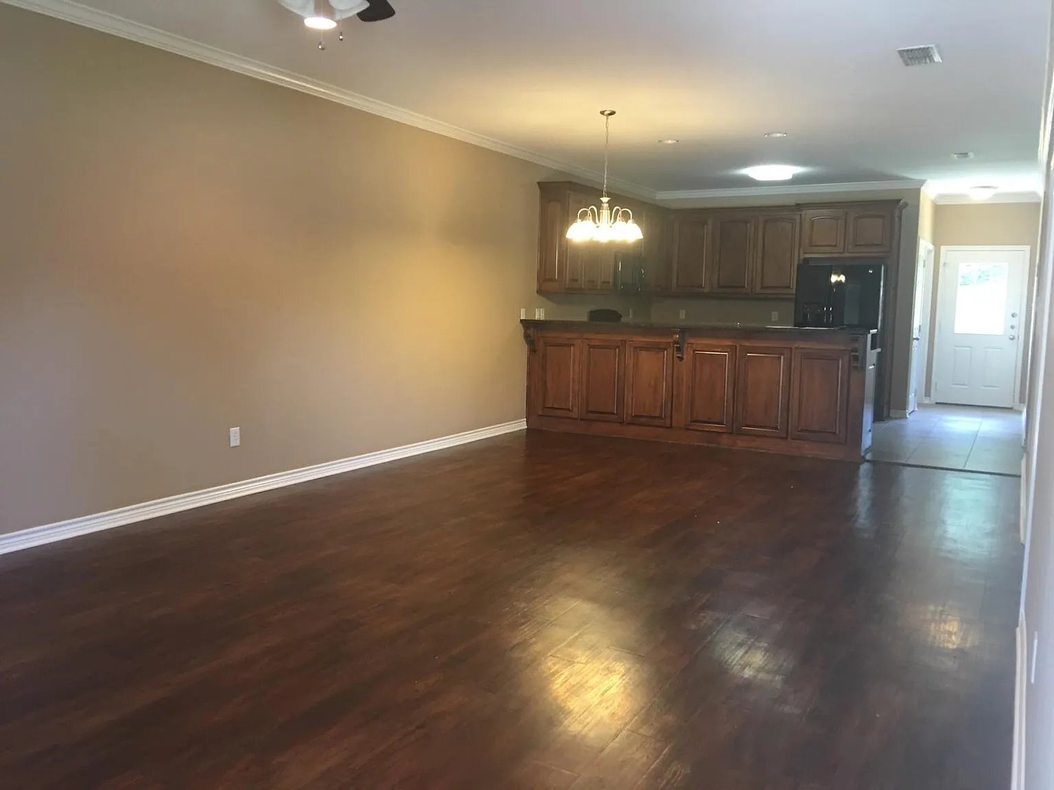 Building Photo - 108 Lemons Dr