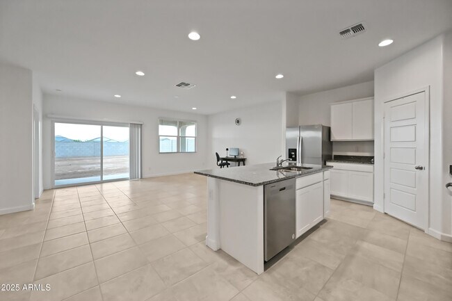 Building Photo - 38180 W Amalfi Ave