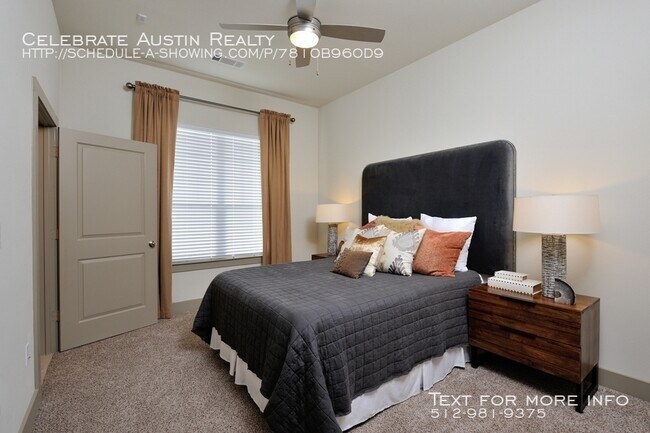 Building Photo - Broadstone 8100