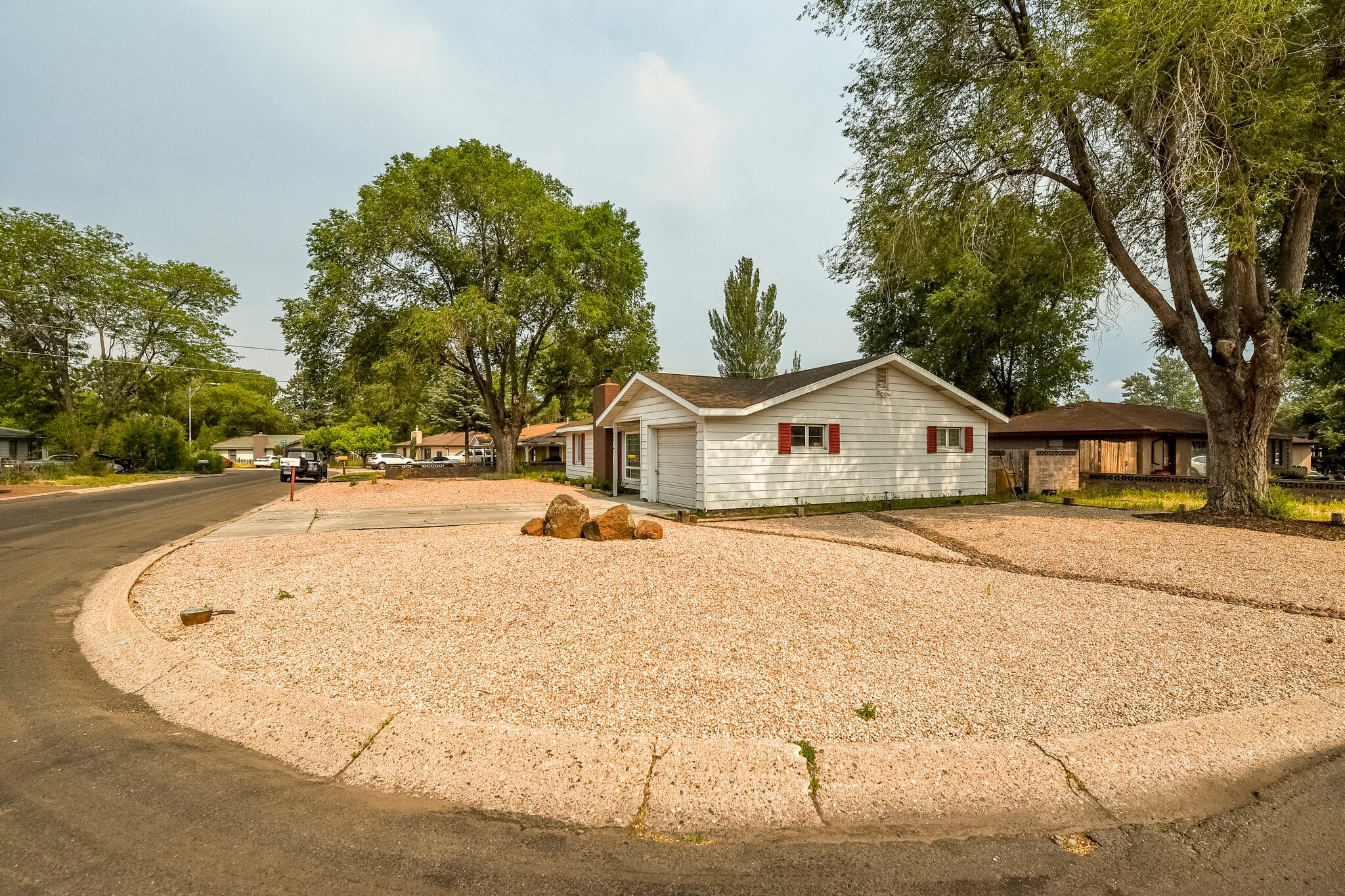 Building Photo - 2800 E Burkhart Dr