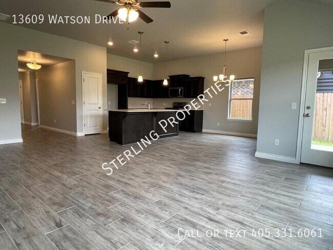 Building Photo - 13609 Watson Dr