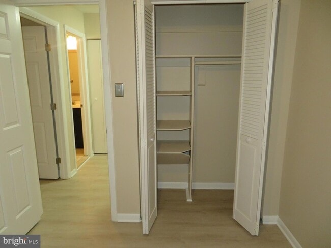 Building Photo - 9150 Lambskin Ln