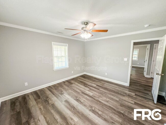 Building Photo - 309 S Pender St