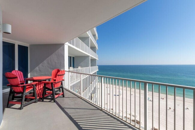 Building Photo - 455 E Beach Blvd