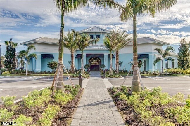 Building Photo - 3192 Estancia Ln