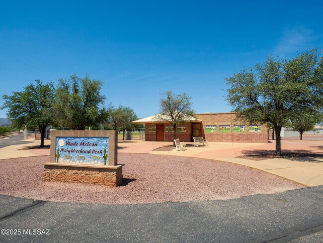 Building Photo - 6831 W Rifle Way