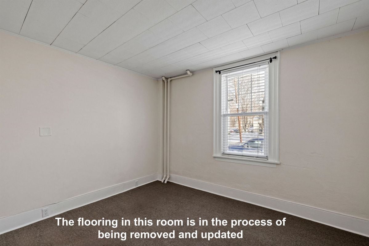 Building Photo - 36 Centre, 1