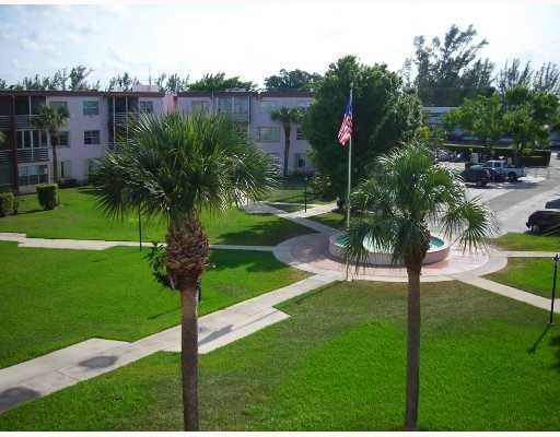 Building Photo - 4384 NW 9th Ave