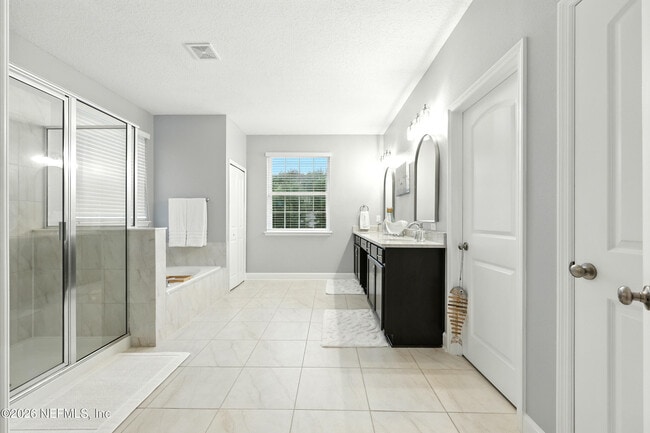 Building Photo - 3078 Vista Wood Dr