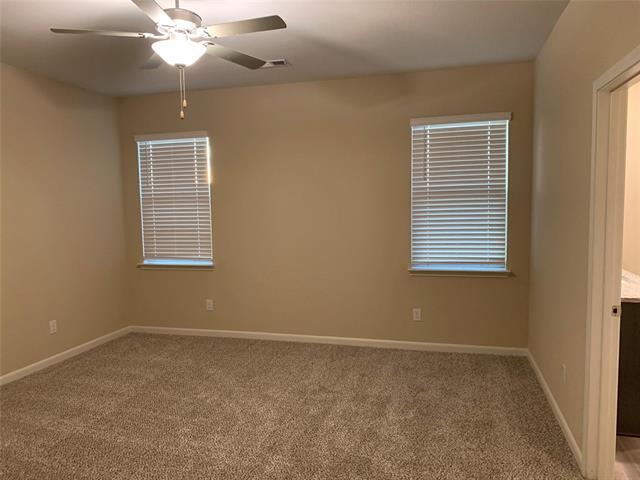 Building Photo - 310 Turquoise Ln