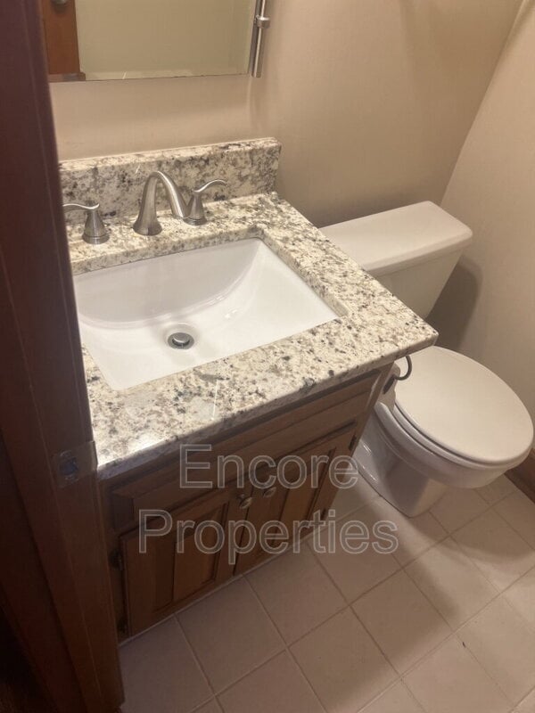 Building Photo - 106 Whispering Pines Ct