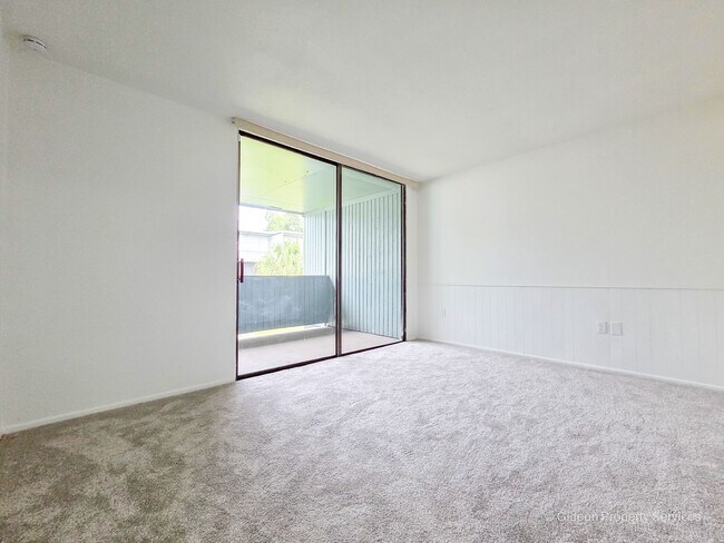 Building Photo - 711 SW 75th St