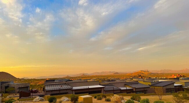 Building Photo - 12378 E Troon Vis Dr