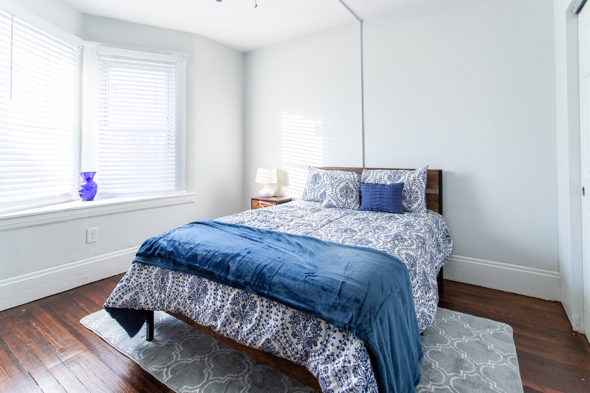 Bedroom 3 of 5 - 10605 Ashbury Ave