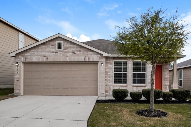 Building Photo - 818 Cowhide Dr