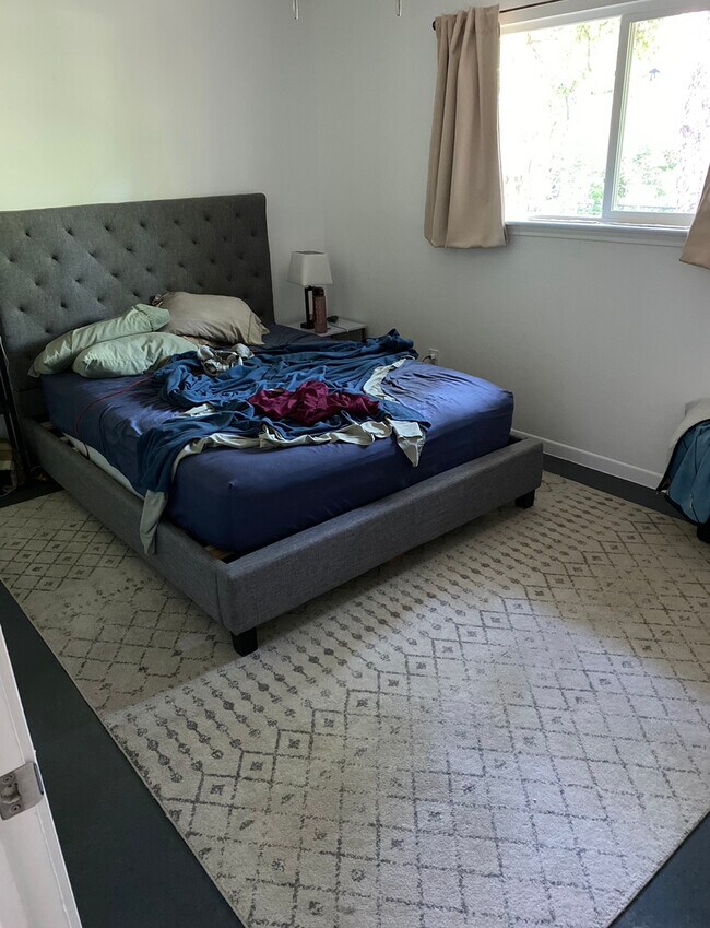 Building Photo - 5303 West Gate Blvd