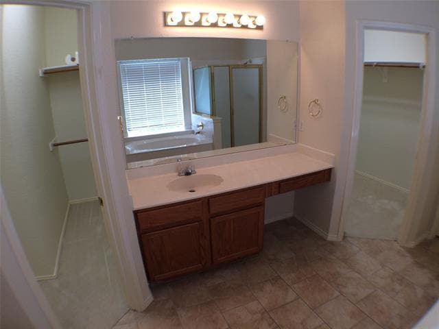 Building Photo - 1512 Endicott Dr