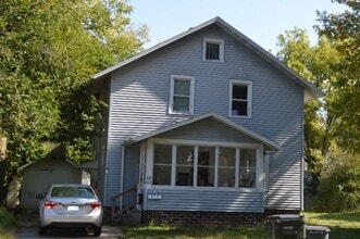 Building Photo - 412 Hayward Ave