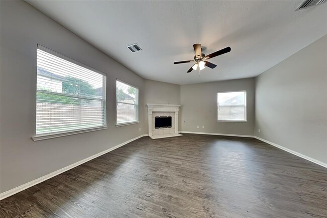 Building Photo - 1212 Pine Moss Ct