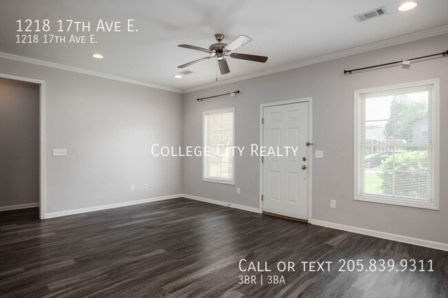 Building Photo - 1218 17th Ave E