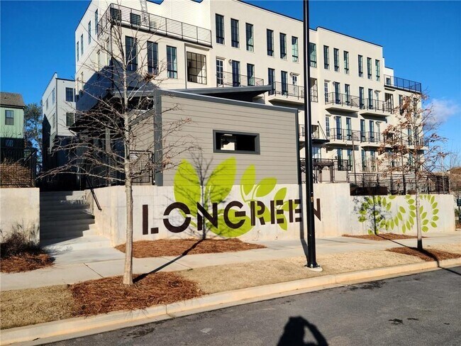 Building Photo - 1274 Longreen Ter NW