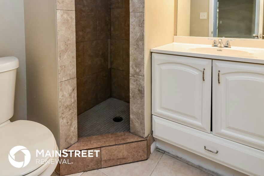 Building Photo - 8653 Sabal Way