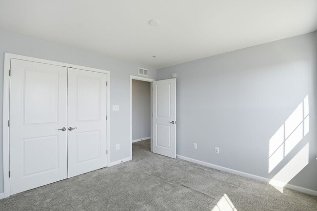 Building Photo - Experience refined, contemporary living in this nearly new residence designed for both comfort an...