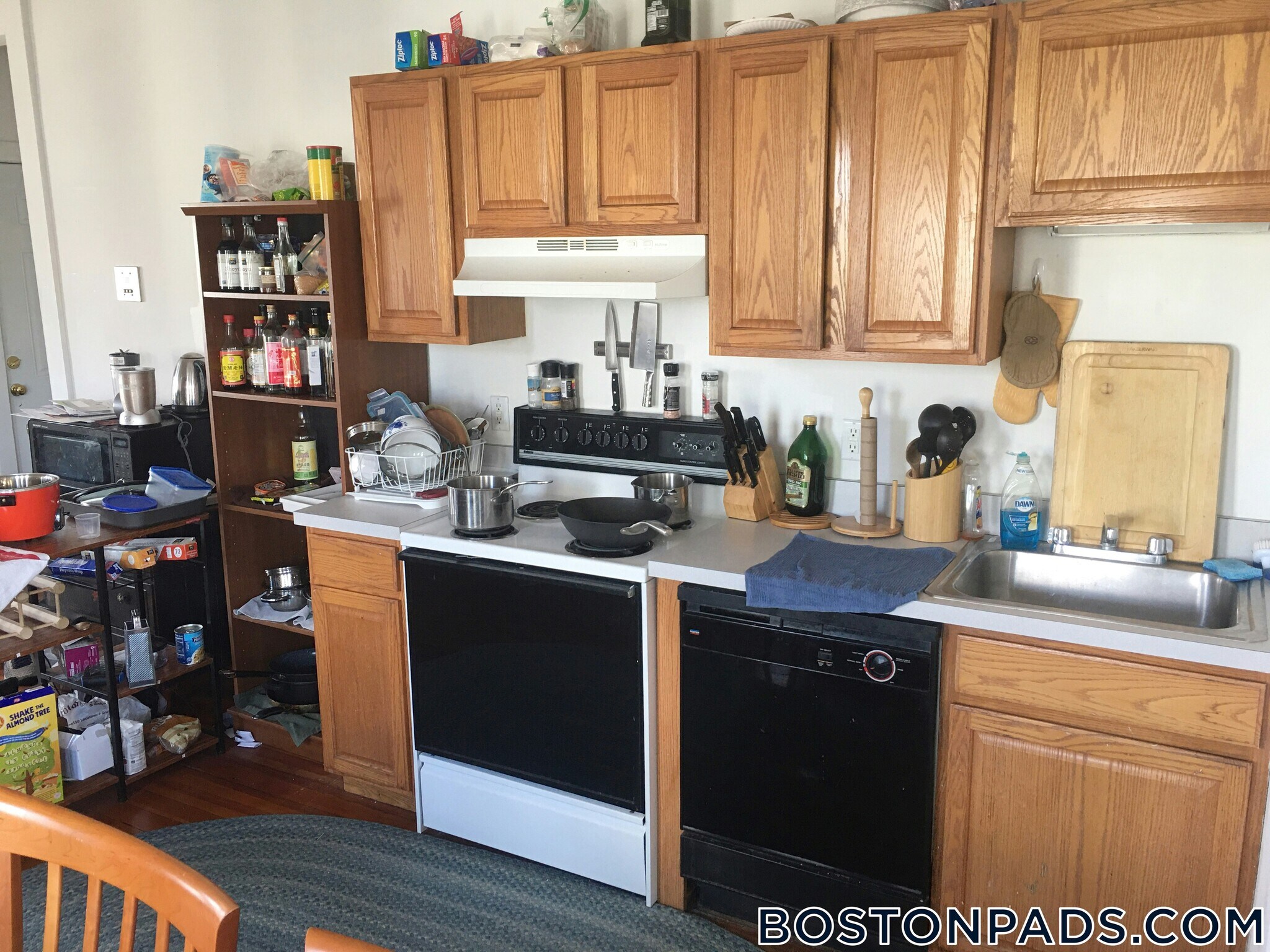 Building Photo - 58 Mansfield St