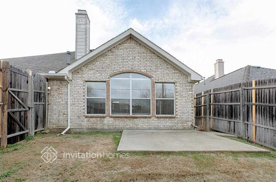 Building Photo - 5704 Bedford Ln