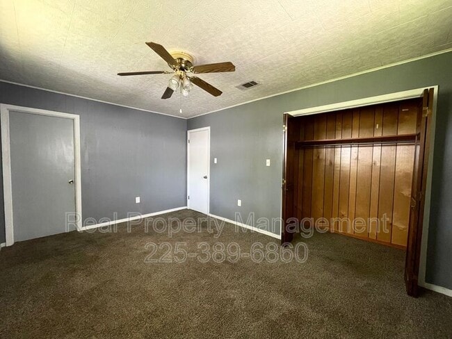 Building Photo - 18322 Eldon St