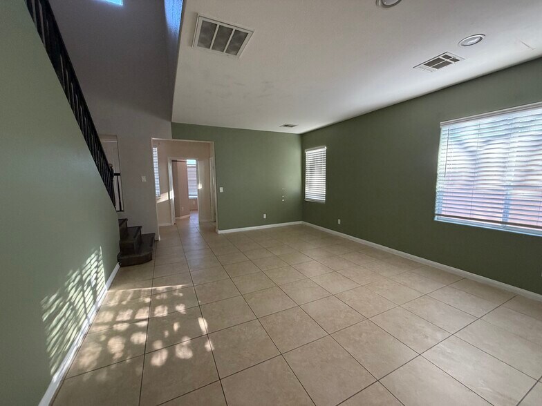 Building Photo - 9196 Grand Sunburst Ct