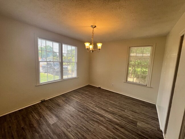 Building Photo - Welcome to Pageland Drive !