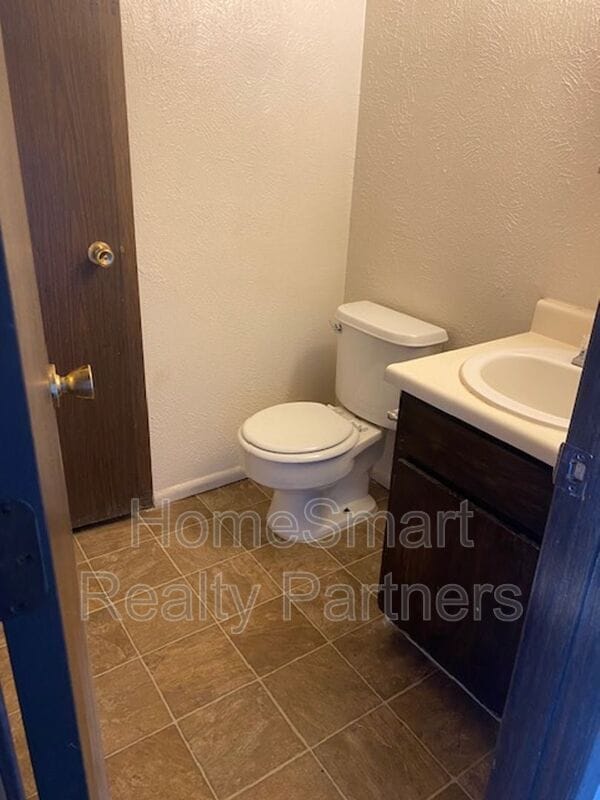 Building Photo - 175 Monroe Ave