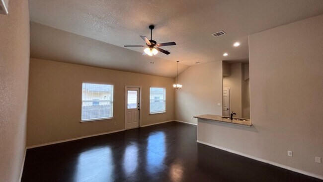 Building Photo - Granite Counters, High Ceilings & More – S...