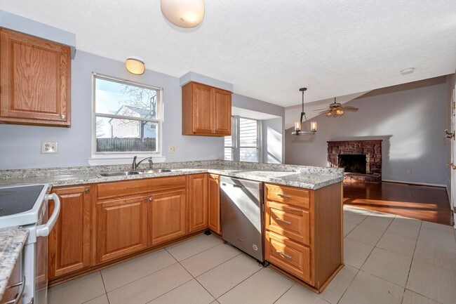Building Photo - Single Family - Fredrick 21703