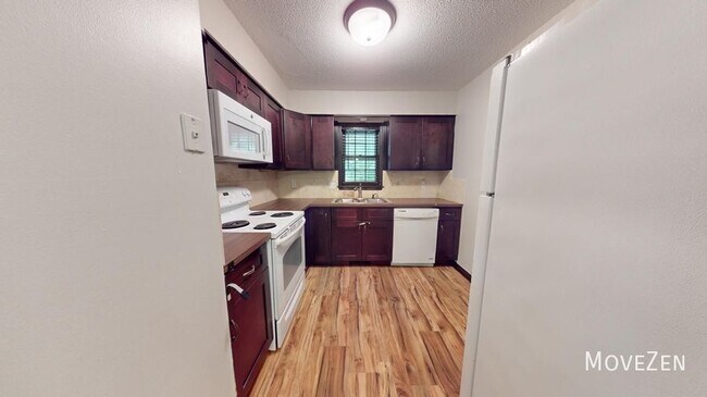 Building Photo - 726 Braniff Dr Cary, NC 27513 Semi Private...