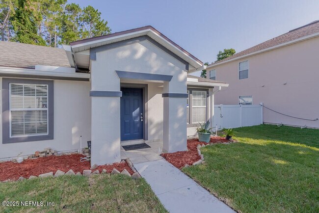 Building Photo - 8985 Redtail Dr