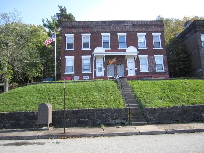 Building Photo - 207 Welsh Ave