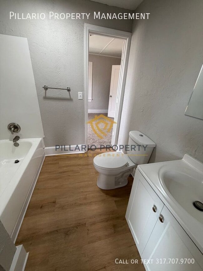 Building Photo - 1915 Sheridan St