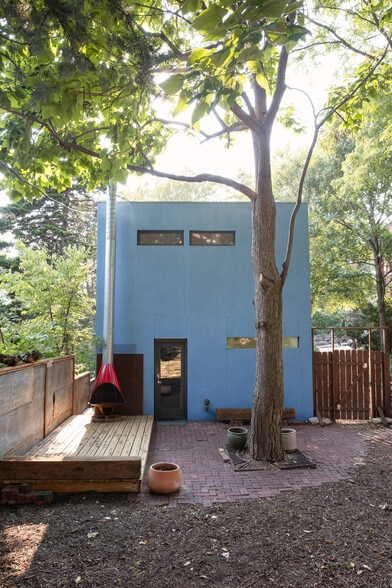Building Photo - 1715 Belleview Ave