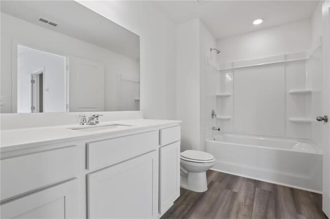 Building Photo - 51 Padley Dr