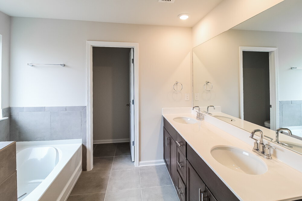 Building Photo - 859 Sara Mdw Rd