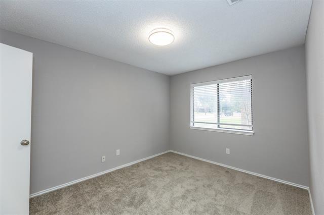 Building Photo - 1017 Bass Dr