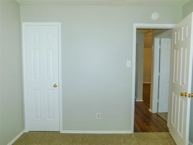 Building Photo - 1008 Bayfield Dr